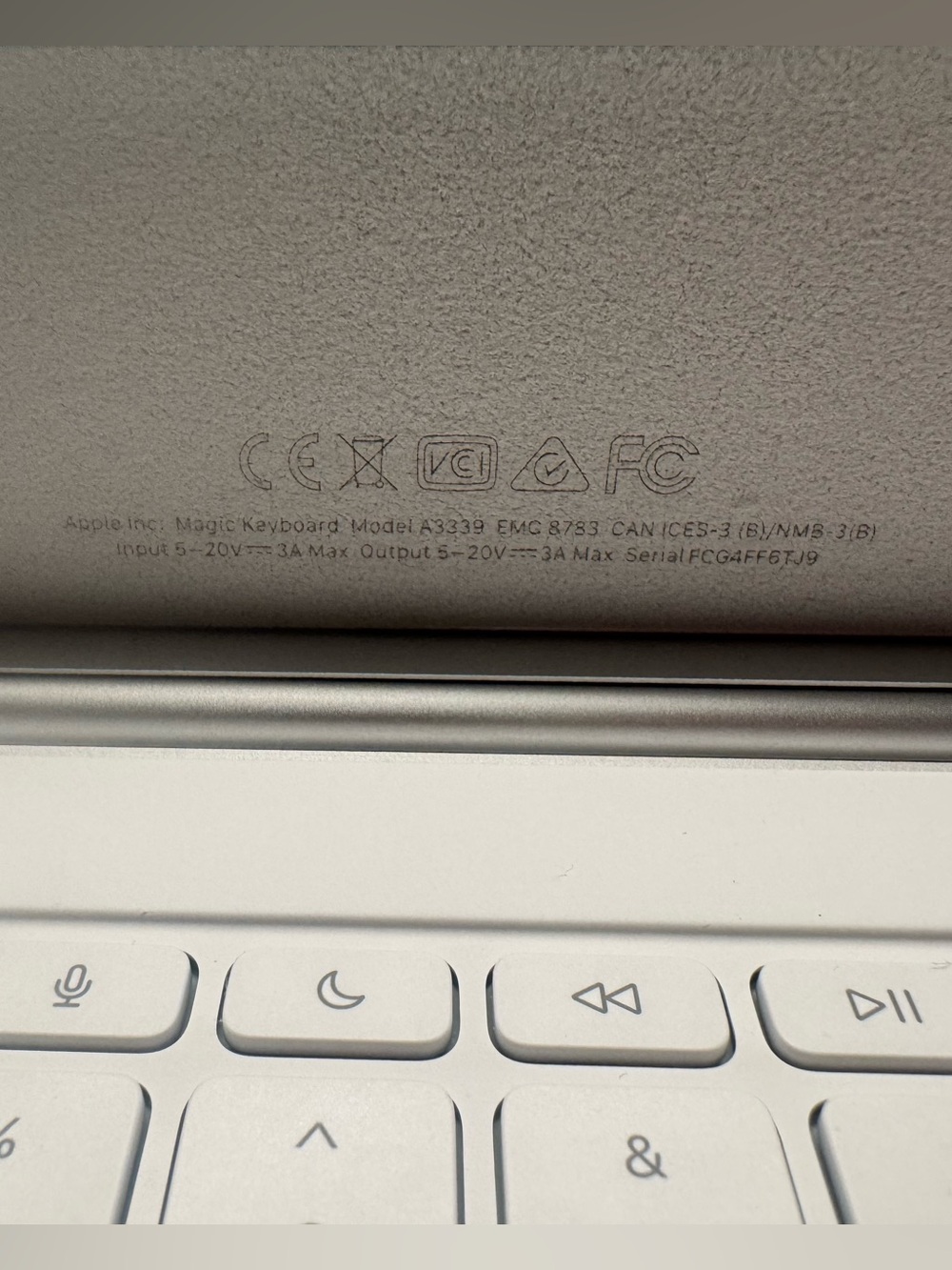 Apple Magic Keyboard (M4) iPad - Picture 6 of 13